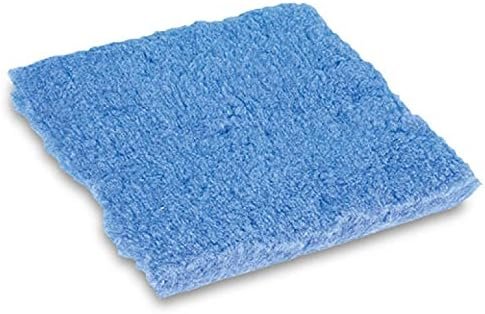 Lakeside medical-grade moisture-wicking fleece vet bedding mat for sore hocks